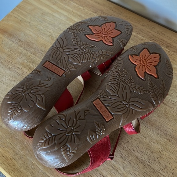 Jafa 124 Red Studded Toe Sandals Size 37 - Picture 4 of 8